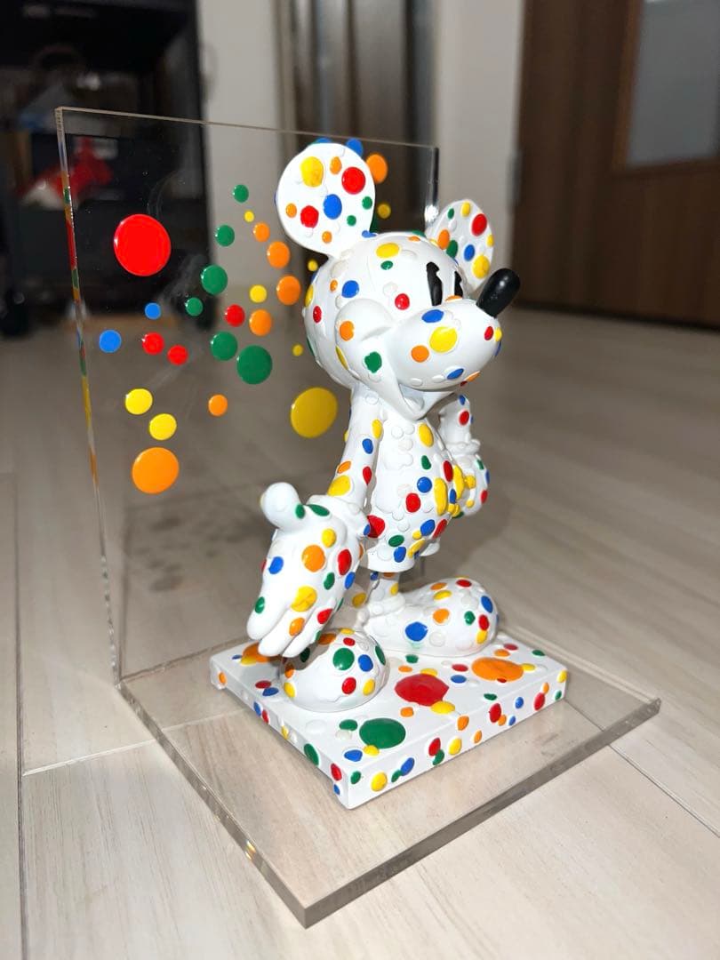 ミッキー スカルプチャー ウィラードソン