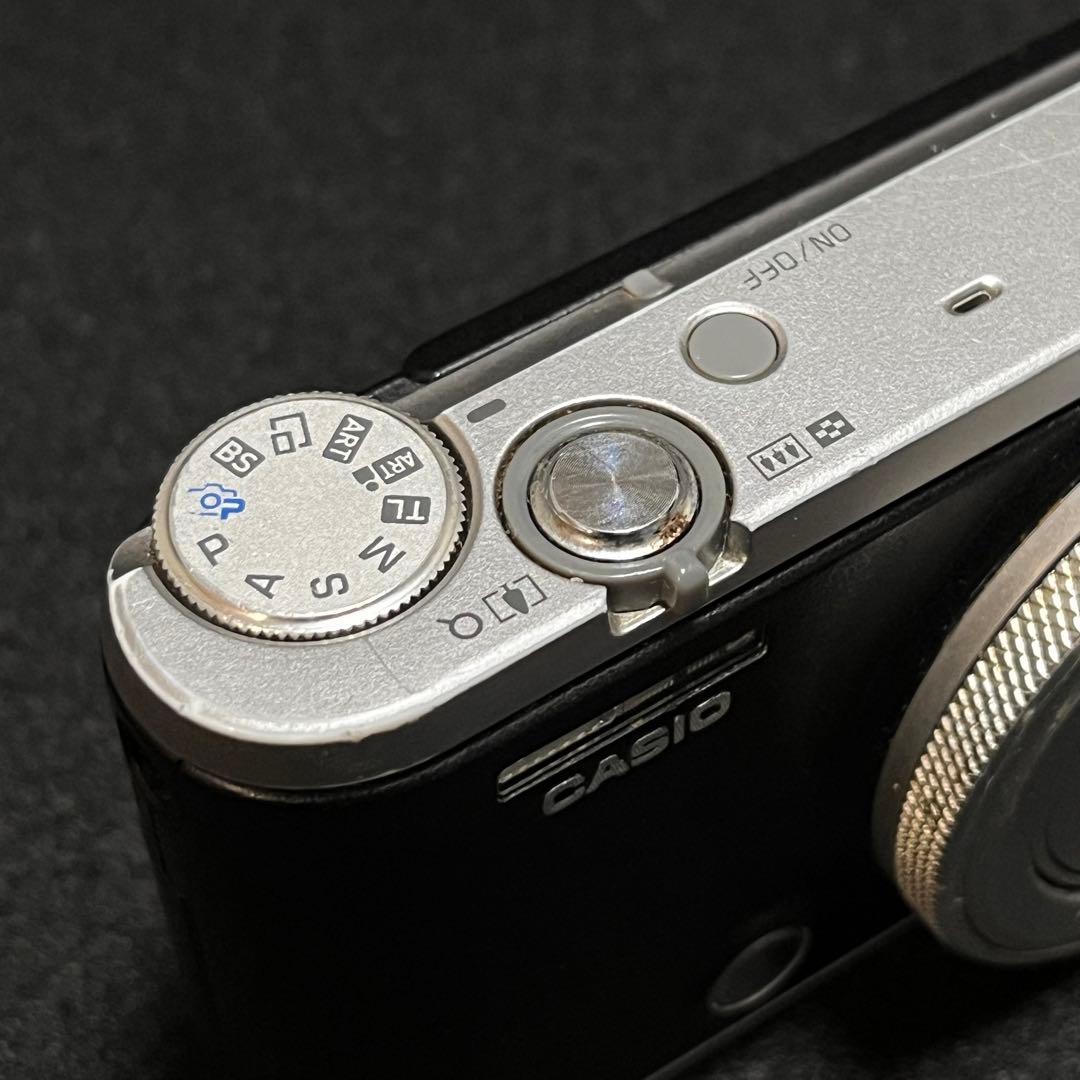 CASIO EX-ZR4000 コンパクトデジタルカメラ ①