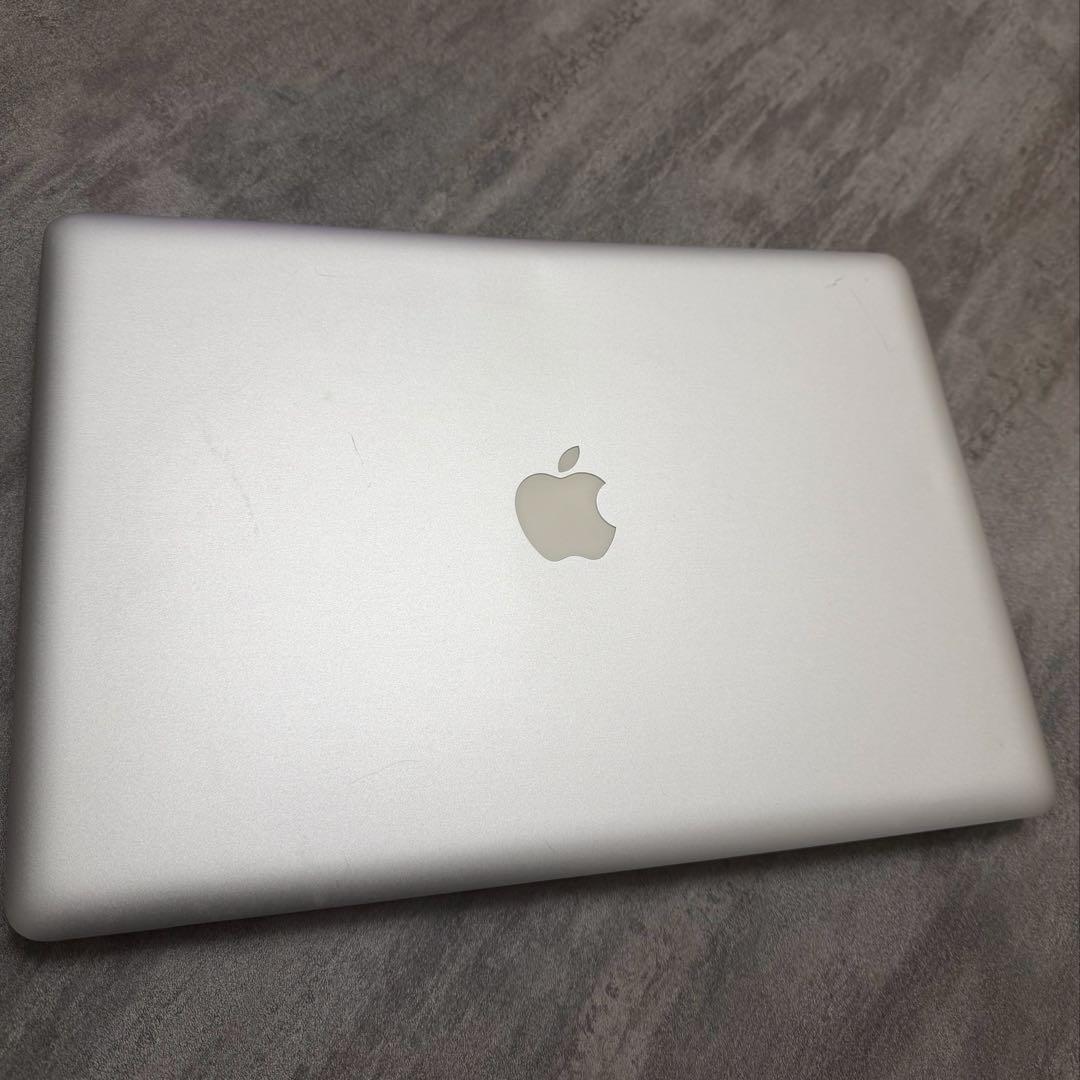 MacBook Proシルバー A1286ジャンク品