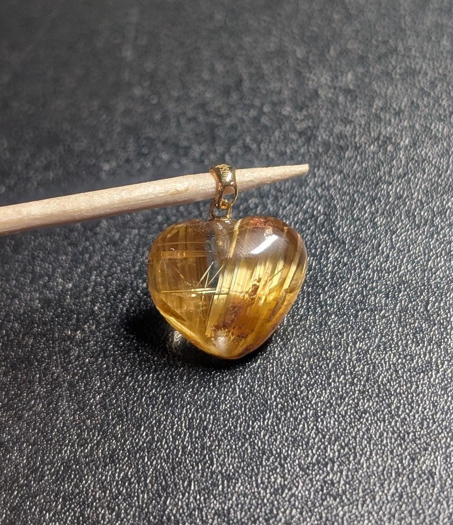 高品質可愛い太針タイチンルチルクォーツハート型ペンダントトップ
