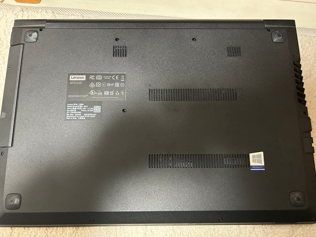 ノートパソコン　レノボ v310 CORE i5 SSD128GB メモリ8GB