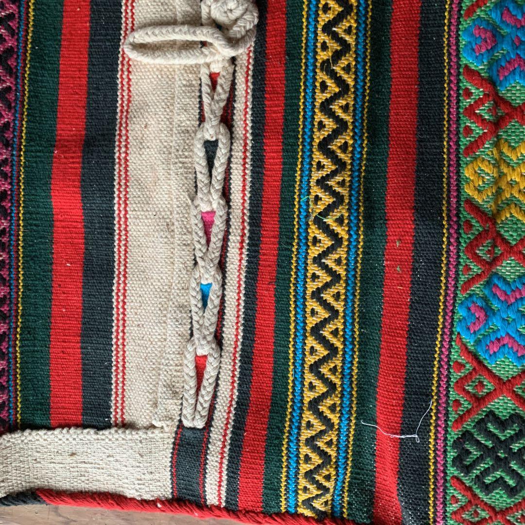 手編み　工芸品　マガジンラック　インテリアラック