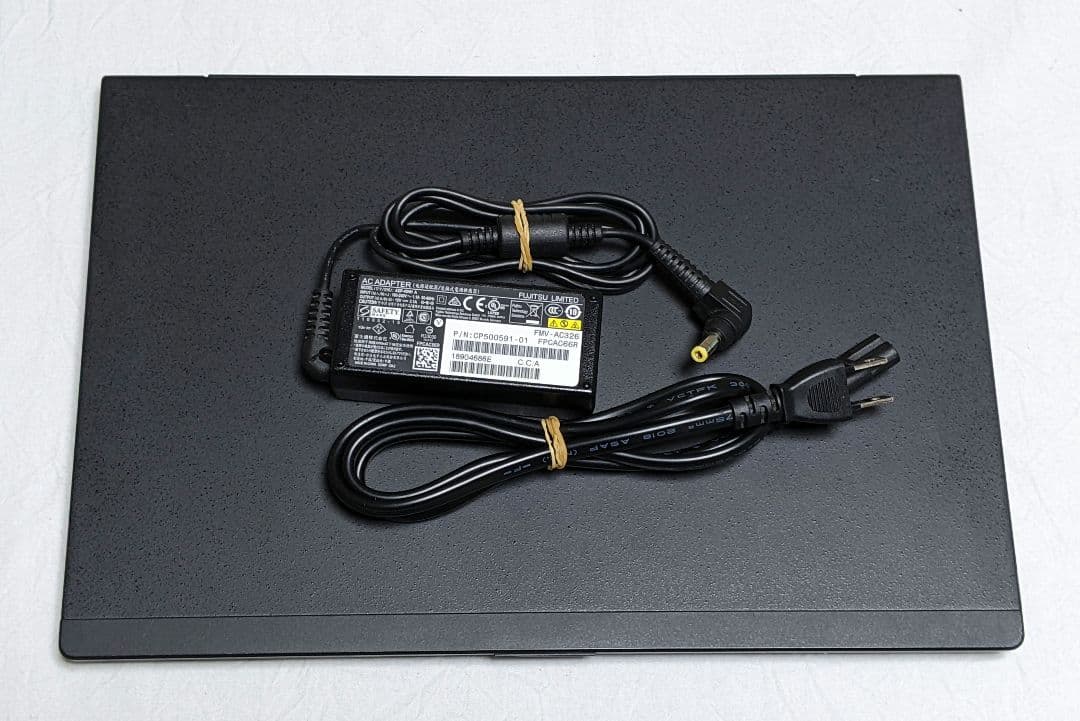 [FMV]LIFEBOOK U938 (七世 i5/8G/SSD128G)