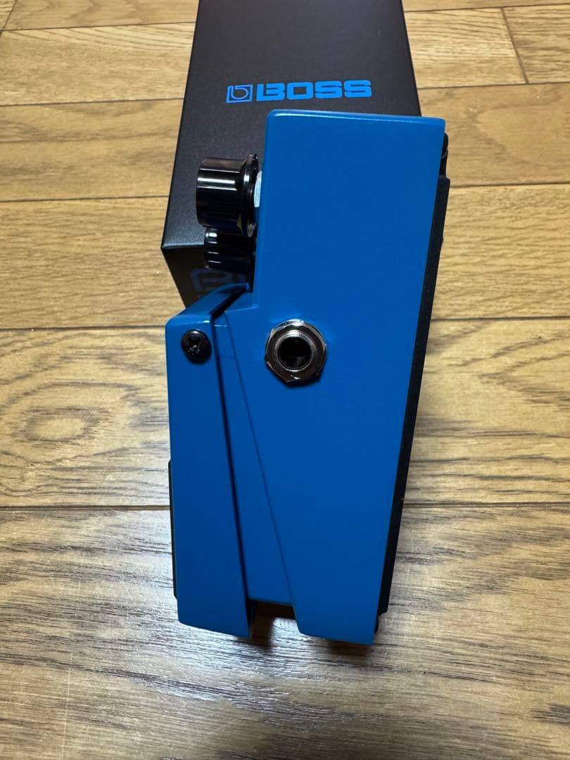 ギター BOSS BD-2W