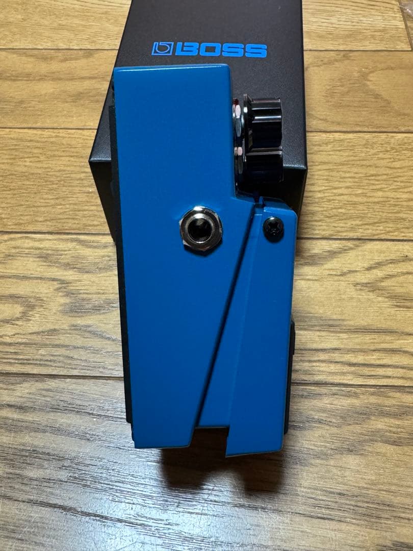 ギター BOSS BD-2W