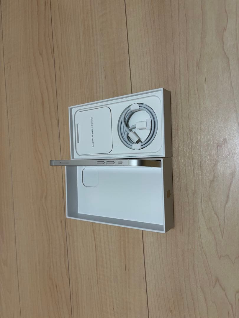 iPhone 12 ホワイト 128GB SIMフリー超美品