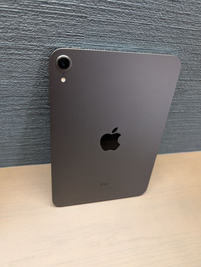 iPad mini (第6世代) スペースグレー 64GB　WiFiモデル