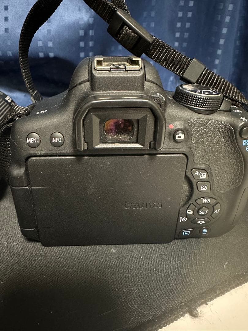 デジタルカメラ Canon EOS Kiss X8i