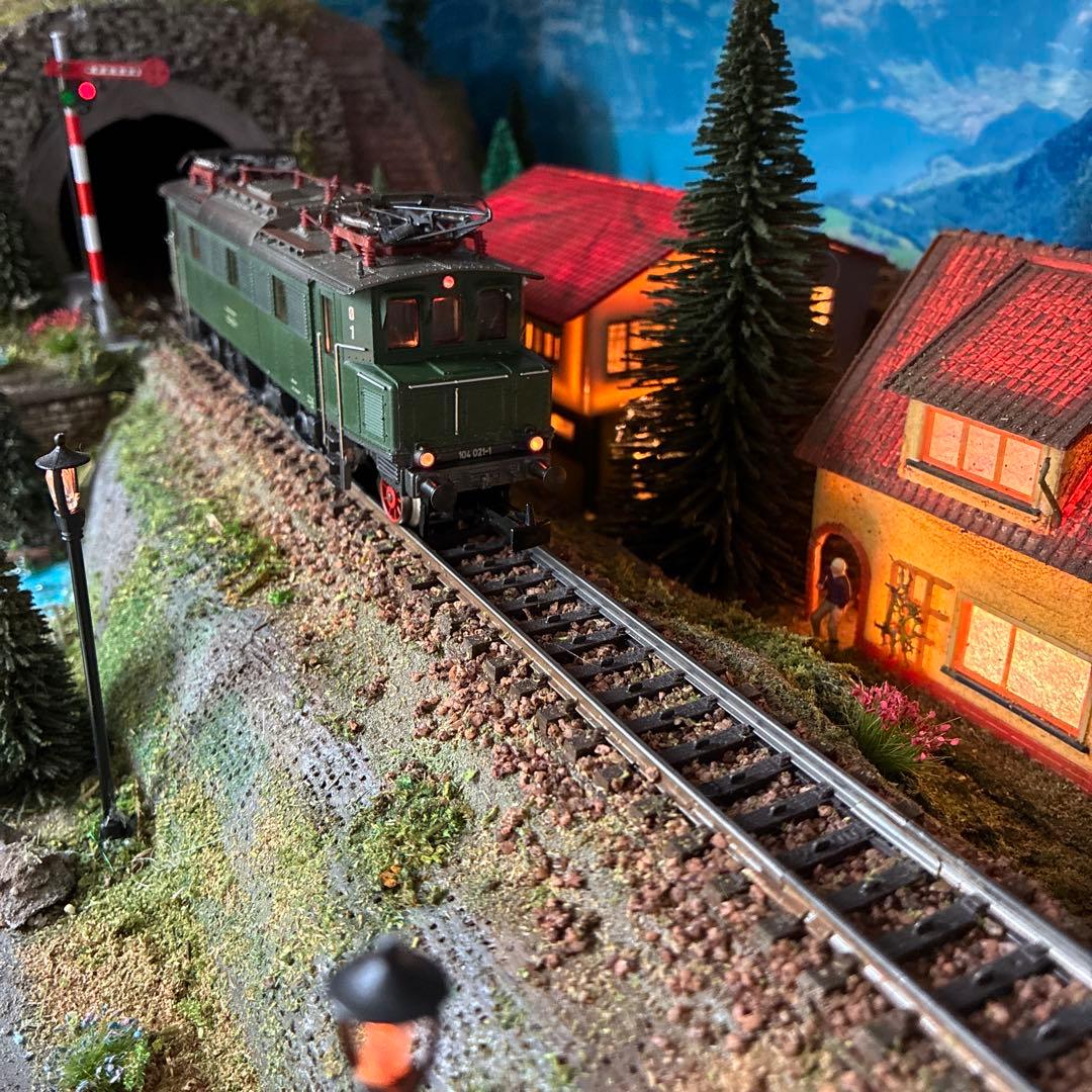 メルクリン HO 3049 電気機関車ドイツ連邦鉄道 稼動品　元箱入り 美品