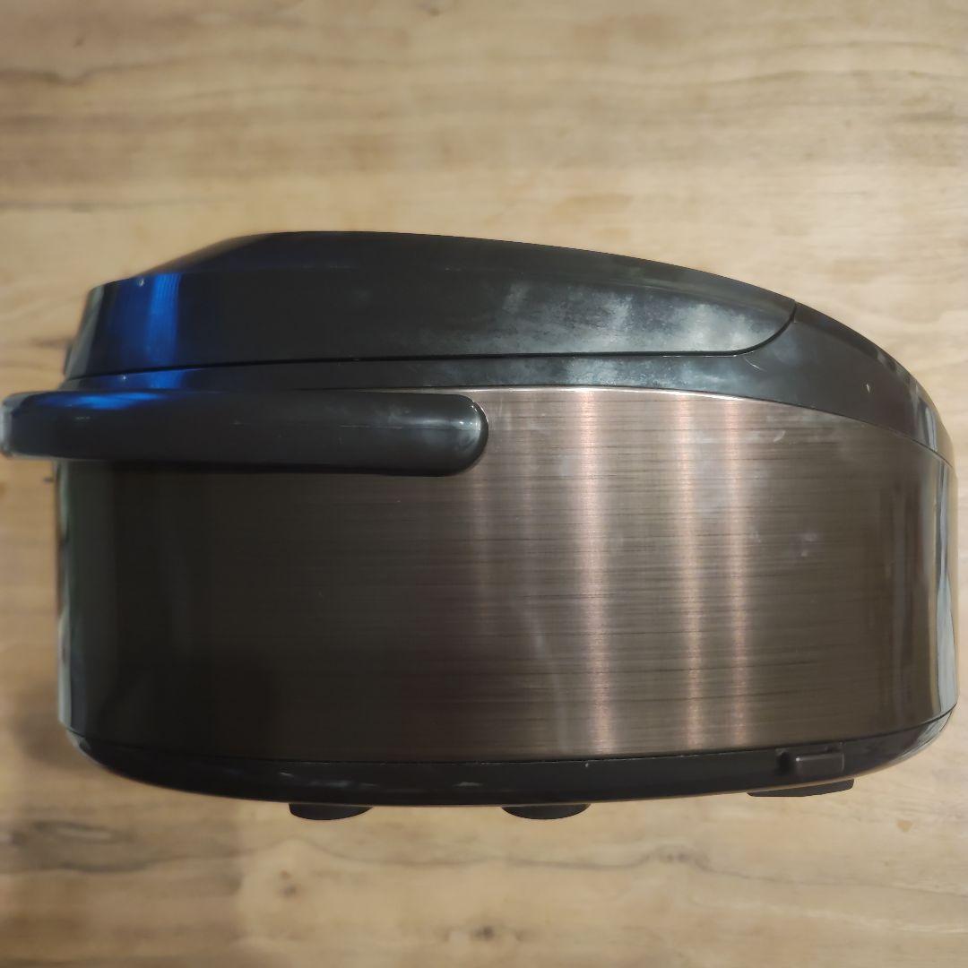 TIGER タイガー IH炊飯器 5.5合 JPW-D100T ブラック