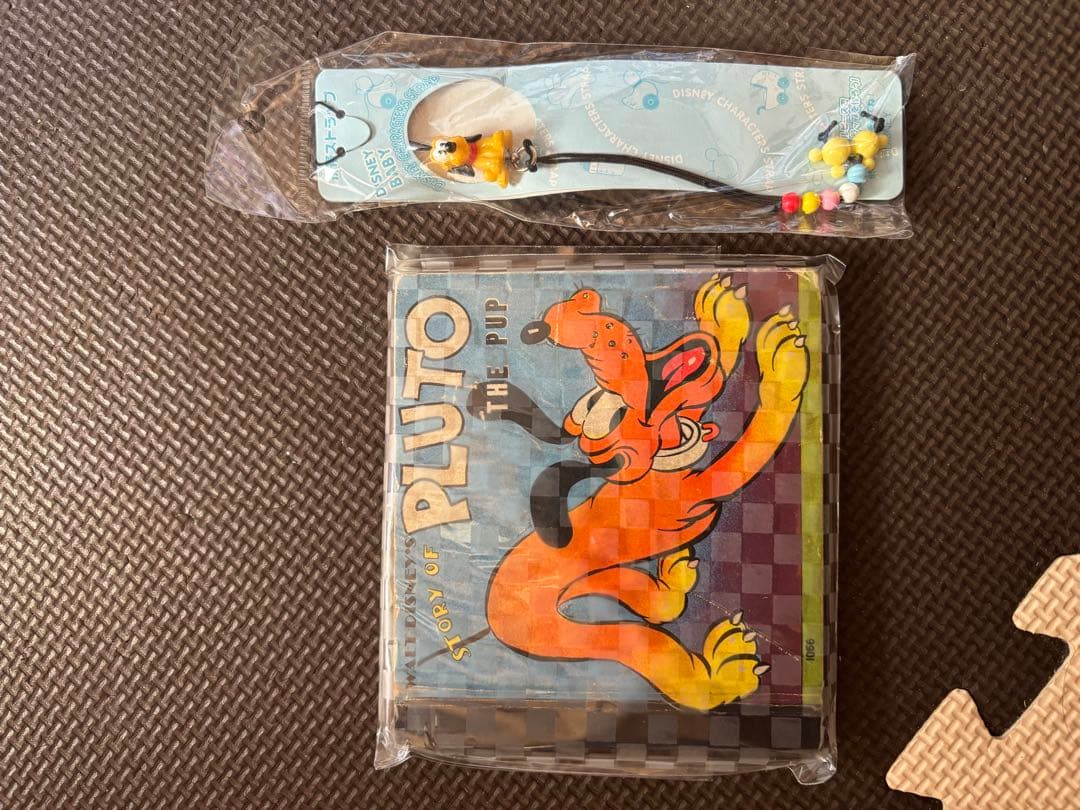 ディズニー　プルートのレアグッズ