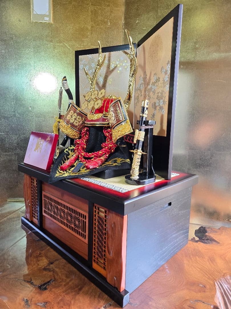 【一点限り】五月人形　兜　真田幸村　収納飾り　子供着用可　S40