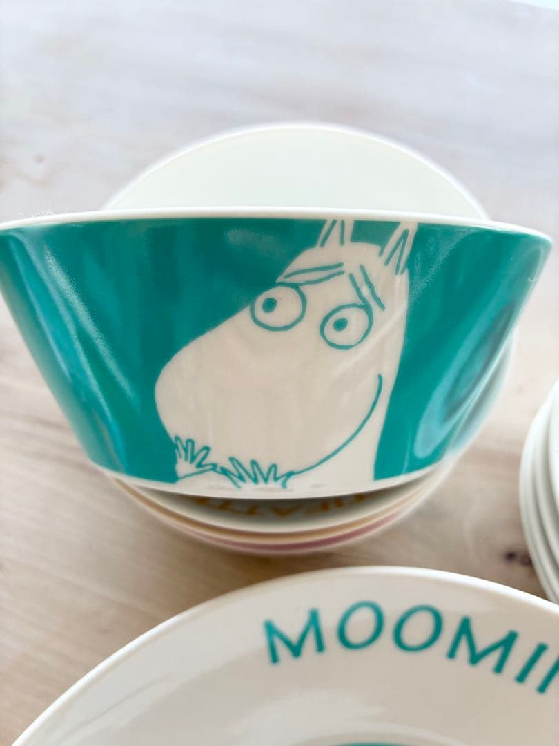 ムーミン谷のキャラクター皿12枚セット　パスタ皿、ボウル、小皿