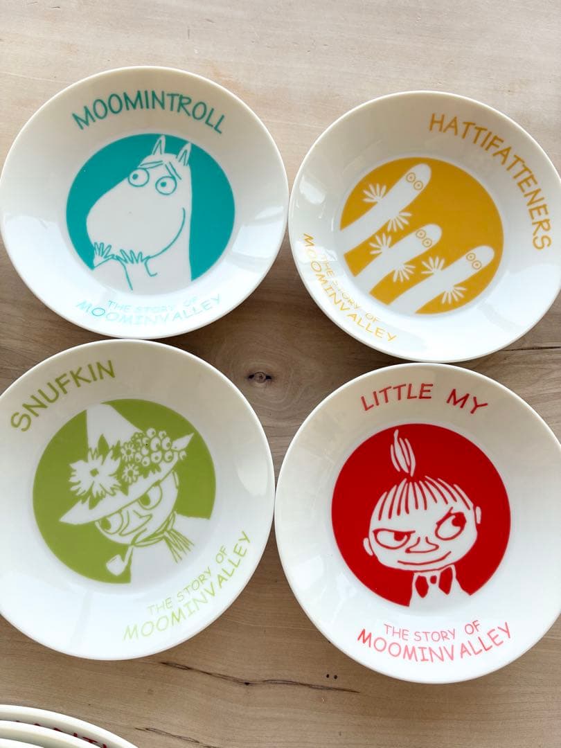 ムーミン谷のキャラクター皿12枚セット　パスタ皿、ボウル、小皿