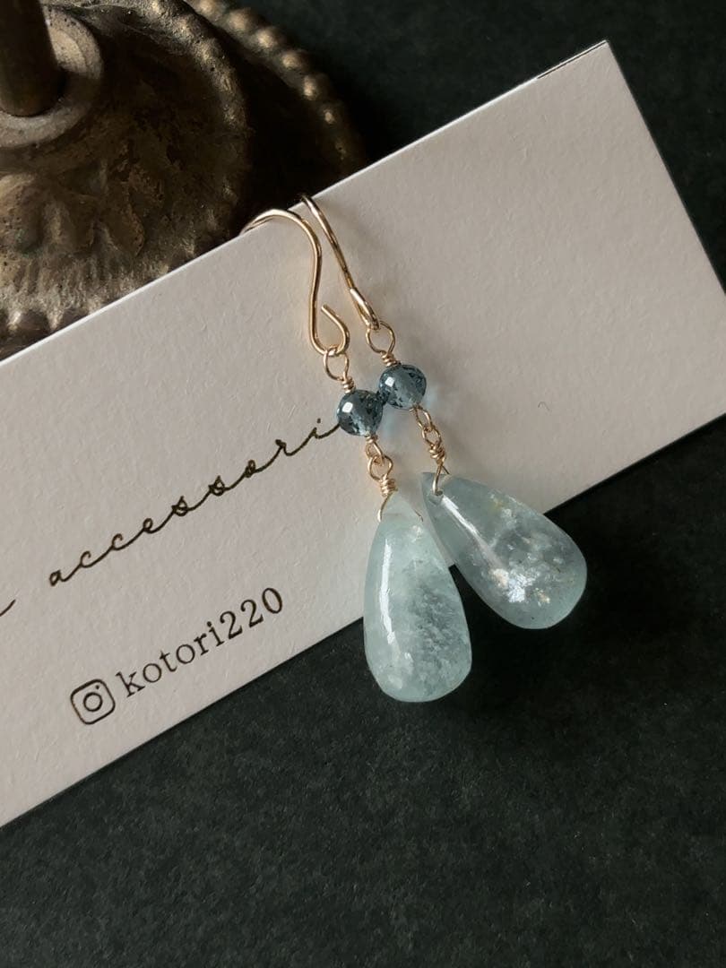 C50 シンデレラアクアマリンドロップピアス