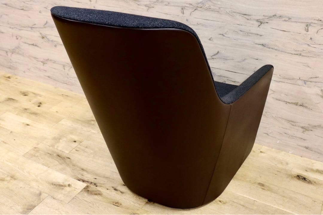 GMIO150C○Walter Knoll ウォルターノル FOSTER520