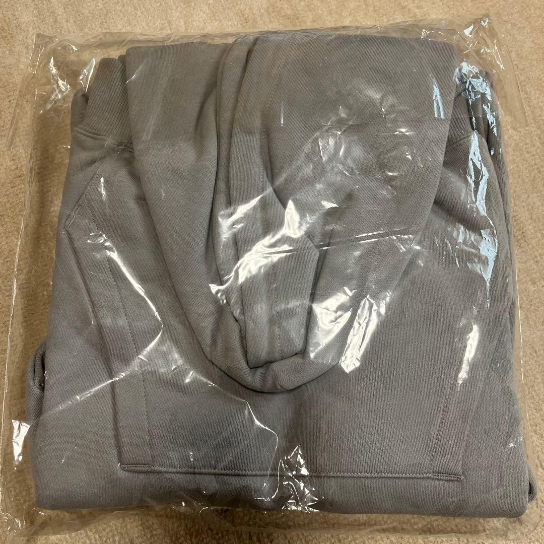 FANTASTICS buddix パーカー　グレー　Mサイズ　新品未使用