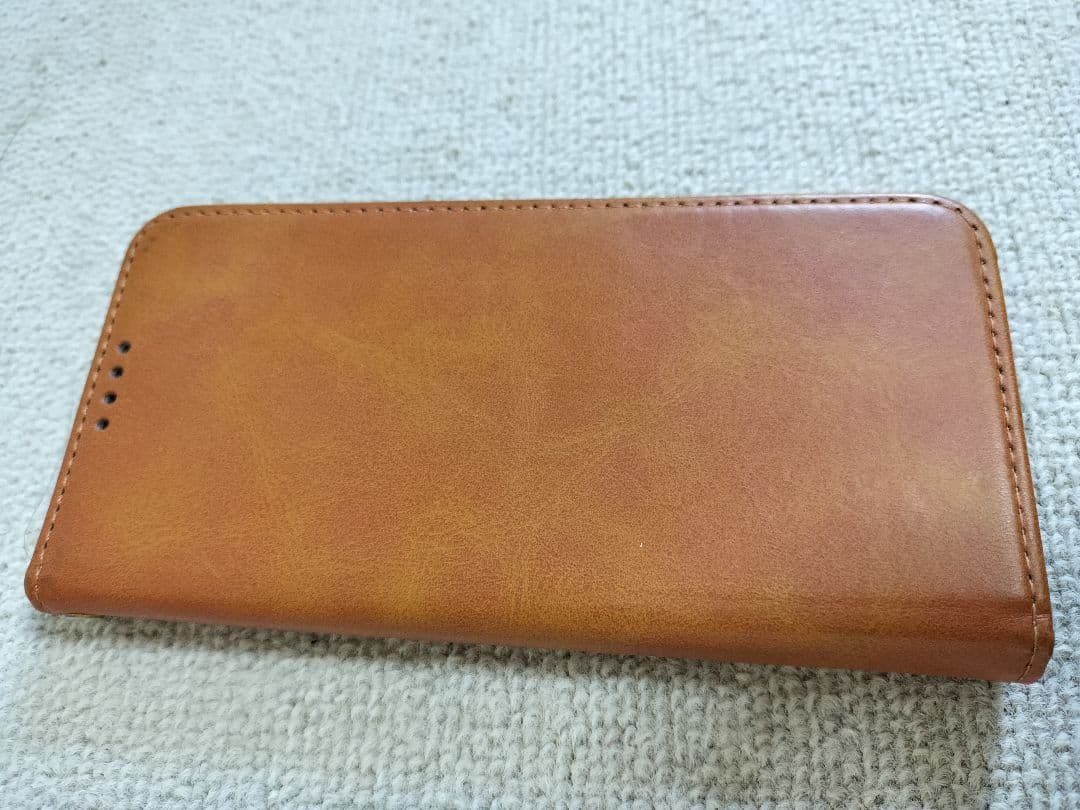 スマートフォン　本体　箱あり　手帳ケースあり　AQUOS SH-51C