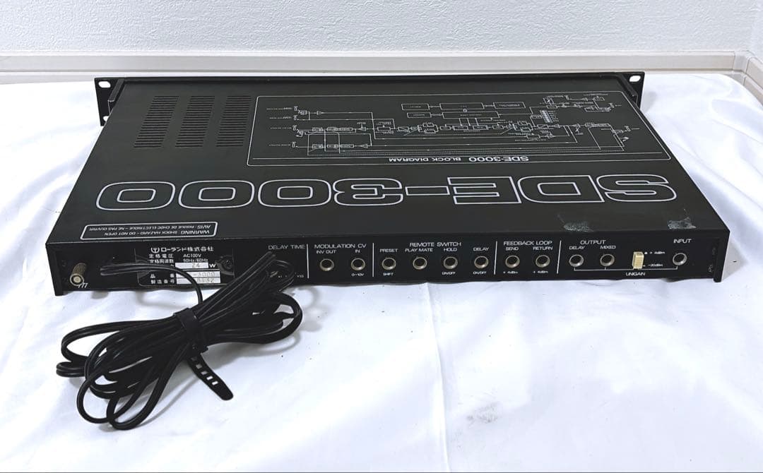 【良品】Roland SDE-3000 デジタルディレイ