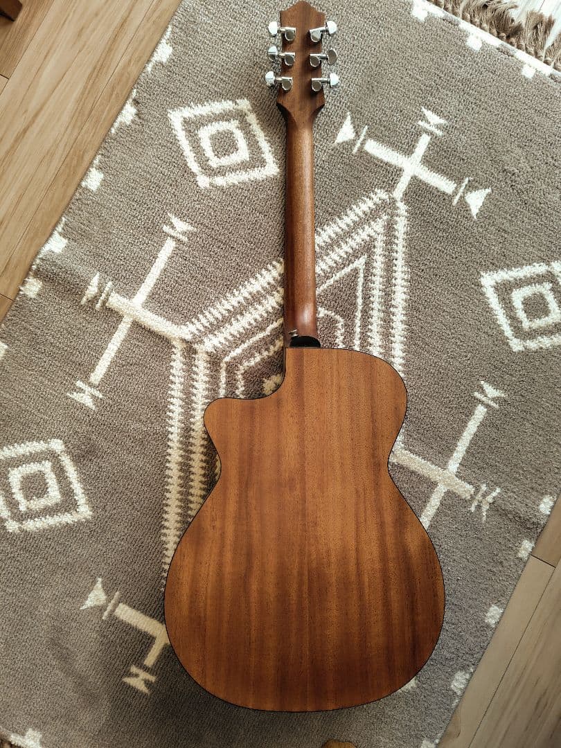 けいちょ　Guildアコースティックギター　AO-3CE