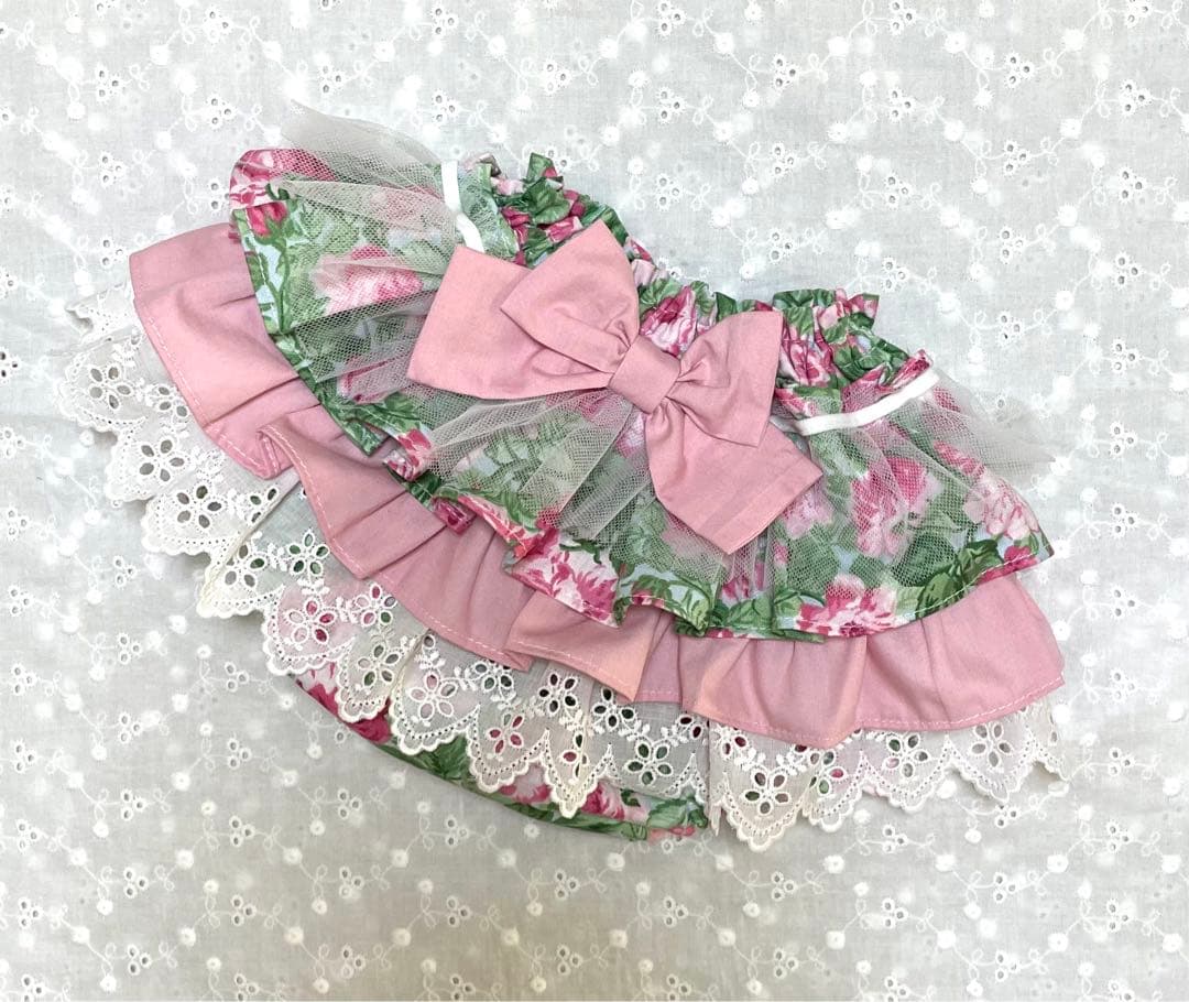 フリフリブルマーパンツ　ハンドメイド