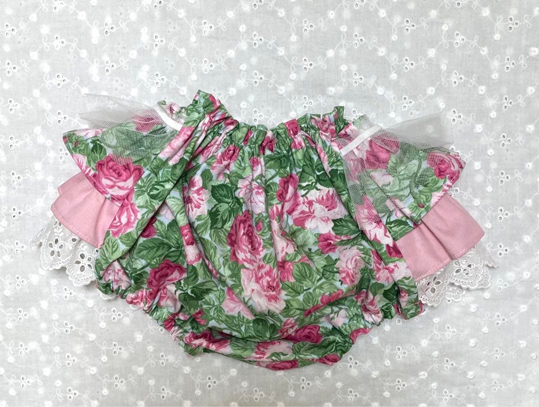 フリフリブルマーパンツ　ハンドメイド