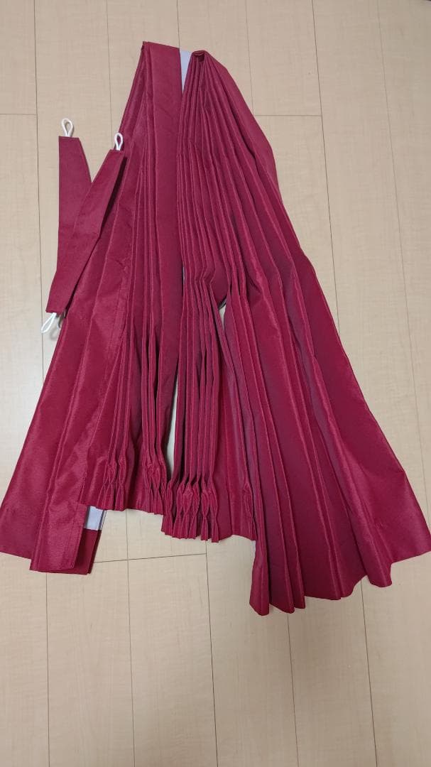 カーテンくれない「静 Shizuka」完全遮光生地【形状記憶加工】【遮光1級】