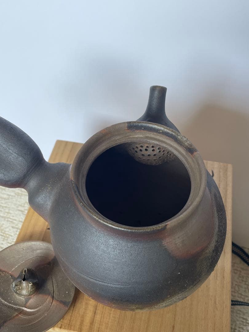 備前焼の急須(松井興之作)