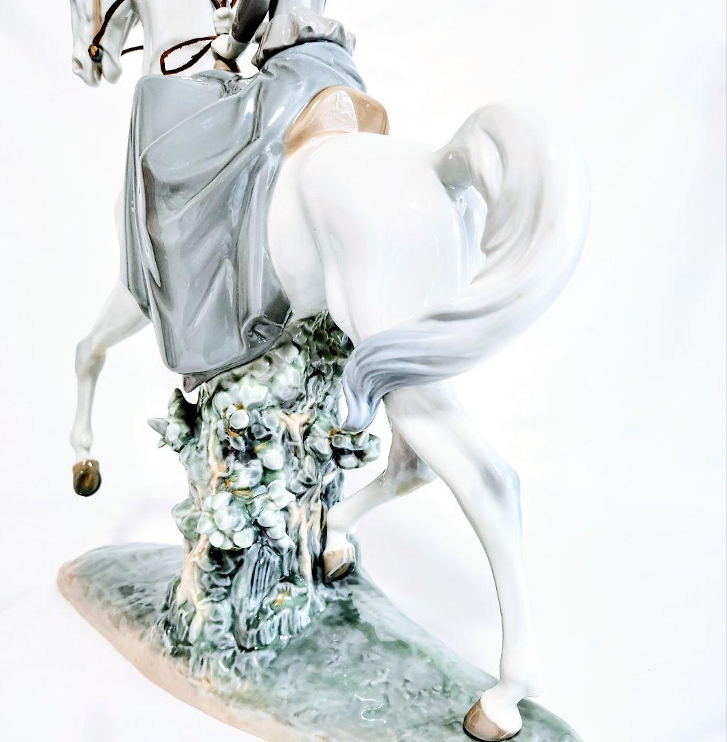 リヤドロ【美品】大型フィギュリン《白い馬の少女》No.4516