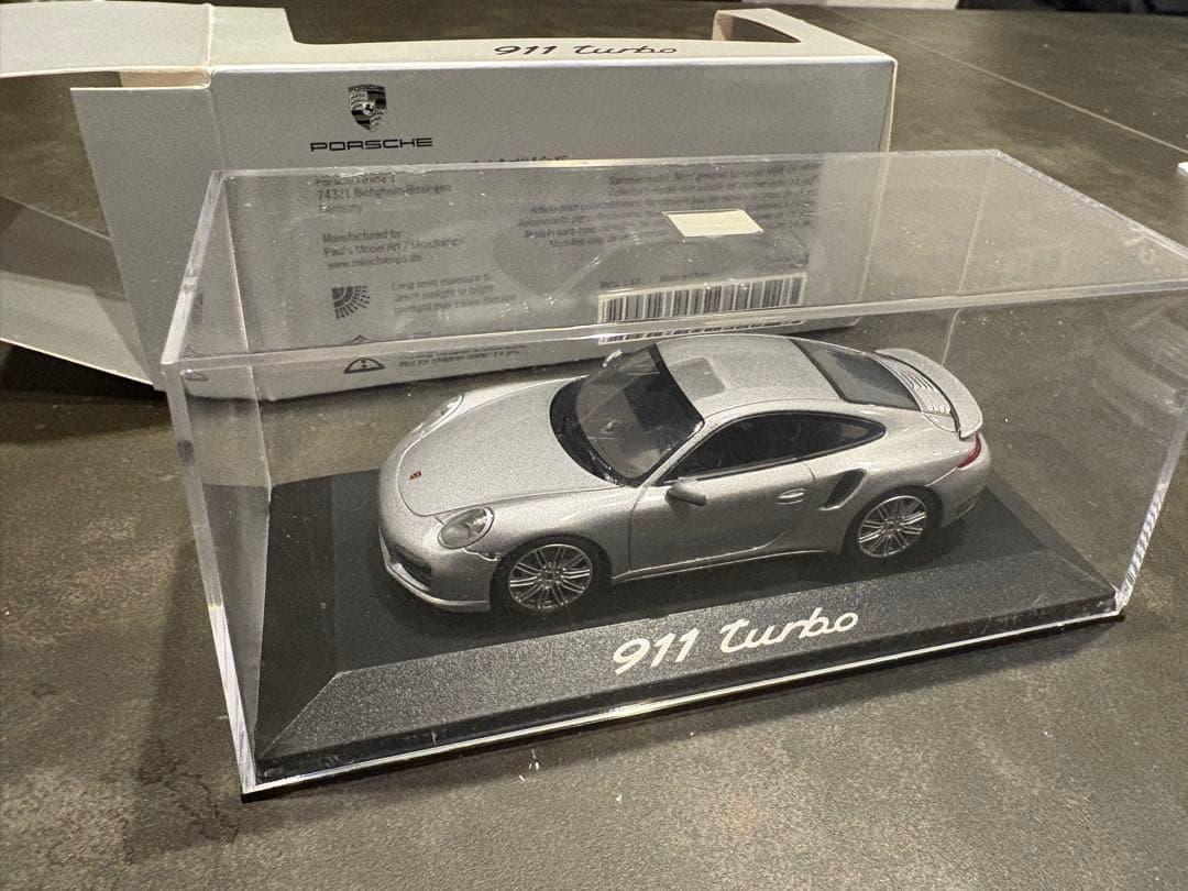 ポルシェ特注 911 ターボ ミニカー 1/43
