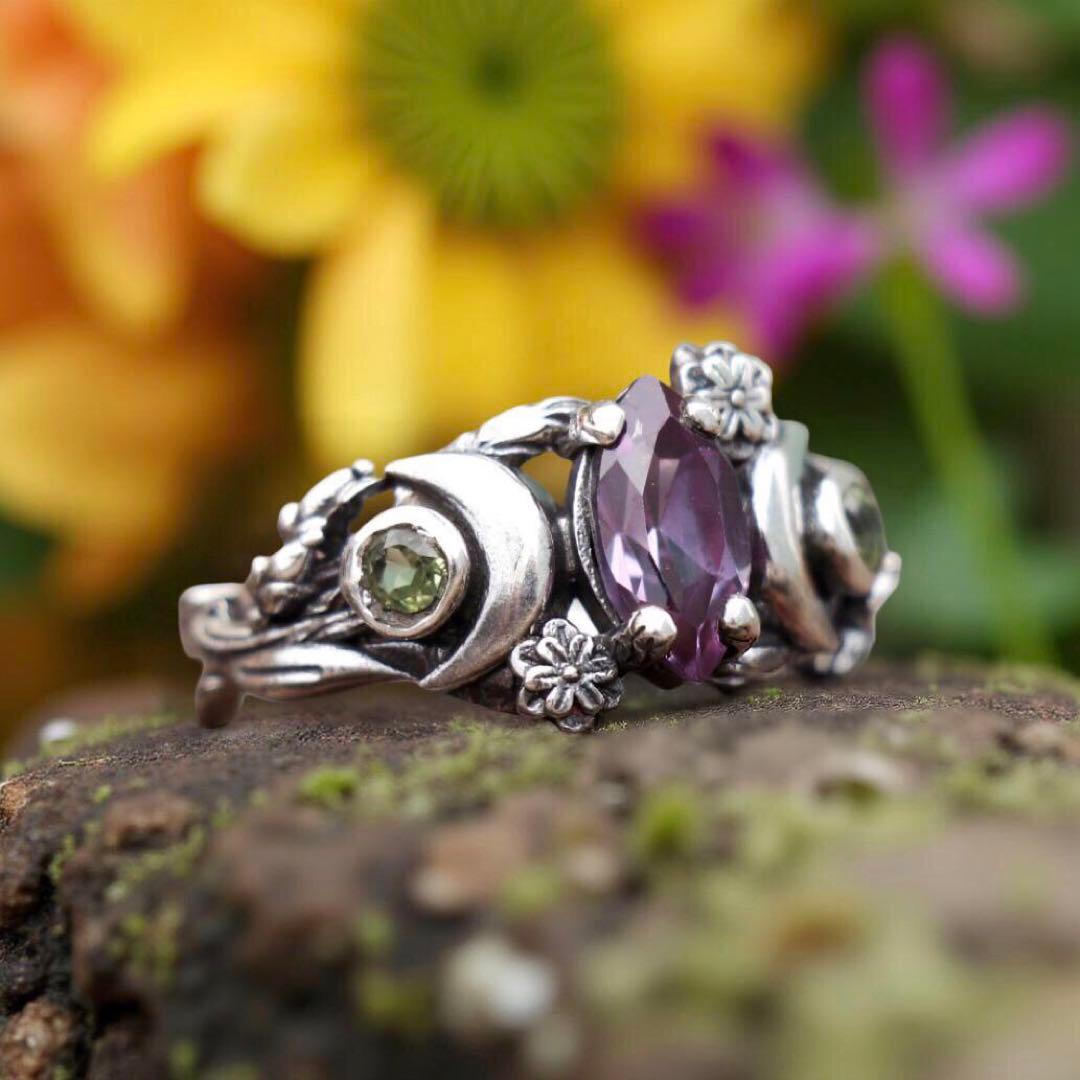 天然石リング、シルバー925、指輪、月と自然のモチーフ、ユニークデザイン