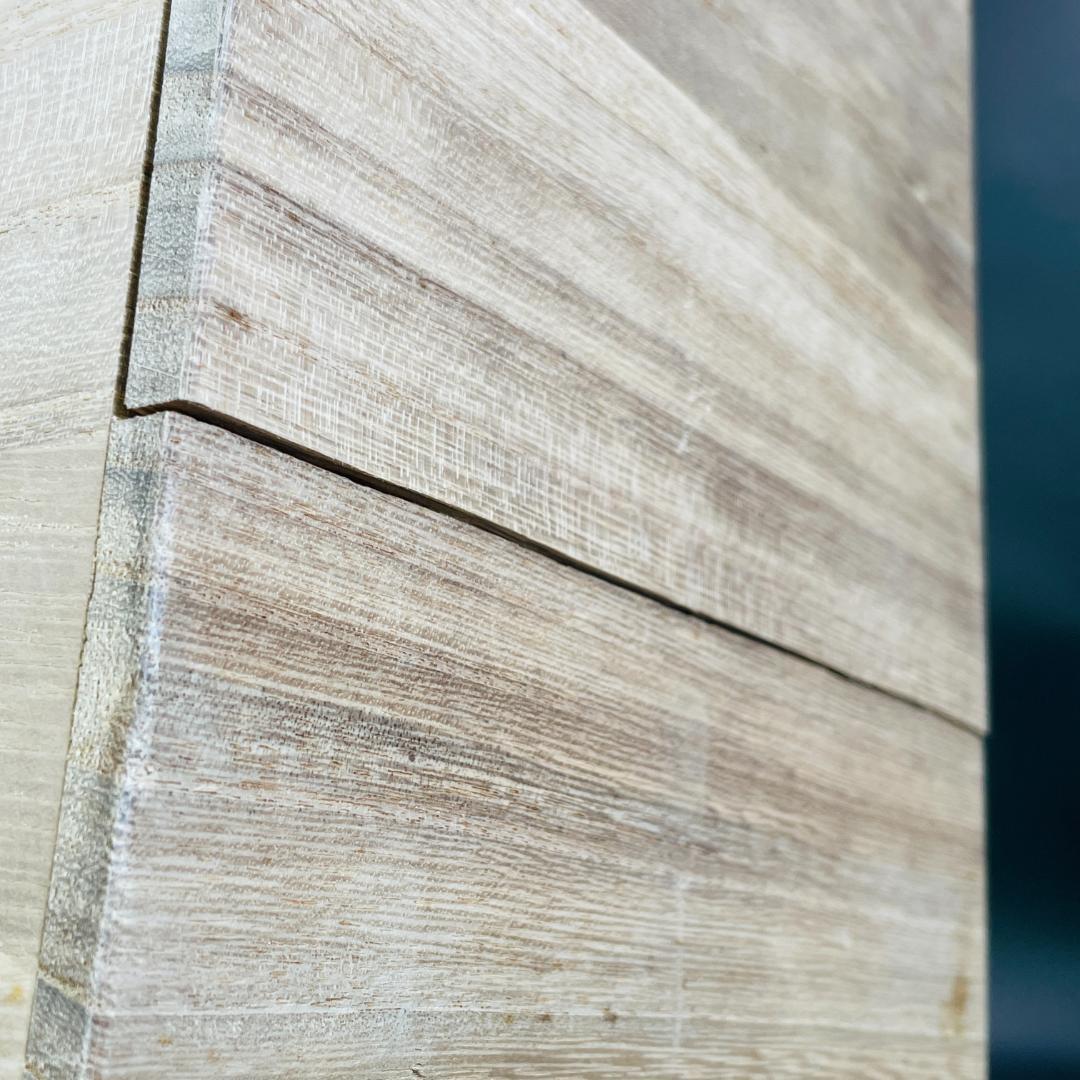 美品 常滑焼 朱泥 小野白峰 花瓶 金彩 象嵌 線彫り高さ26cm R8SB88