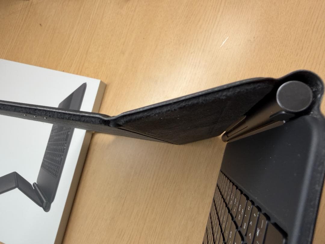 美品純正　11インチ iPad Magic Keyboard MXQT2J/A