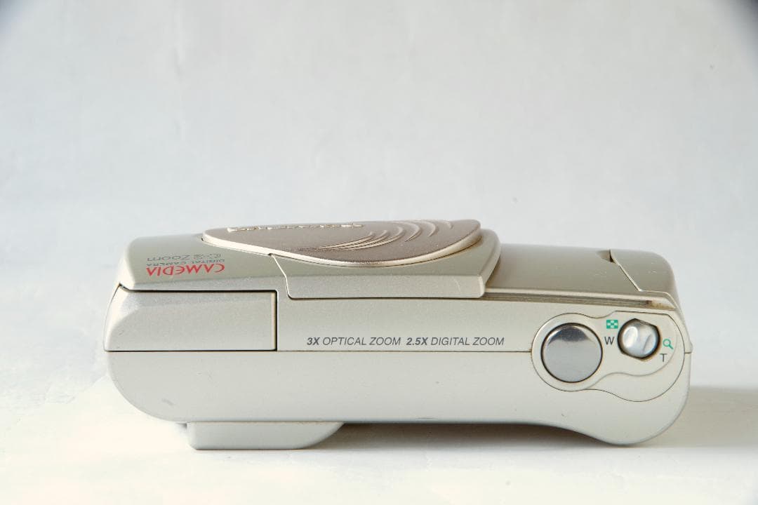 OLYMPUS C-2 Zoom 128MBスマートメディア、USBケーブル付属