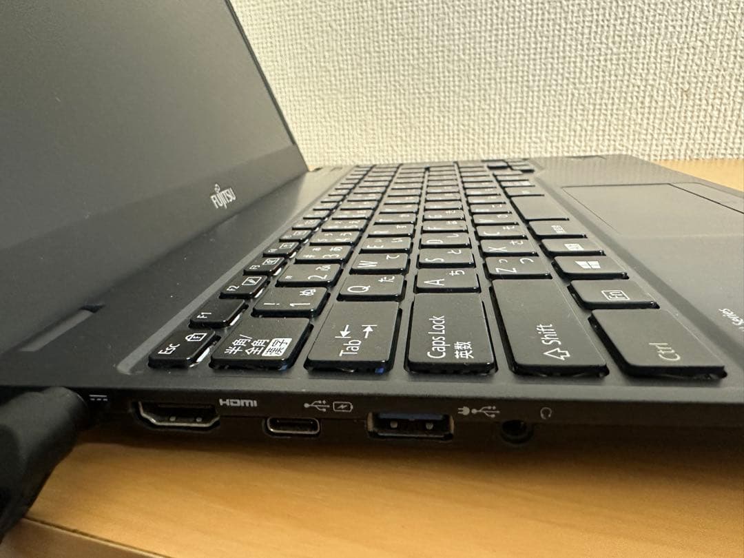 富士通Lifebook U939 8GB/256GB 第8世代Core i5