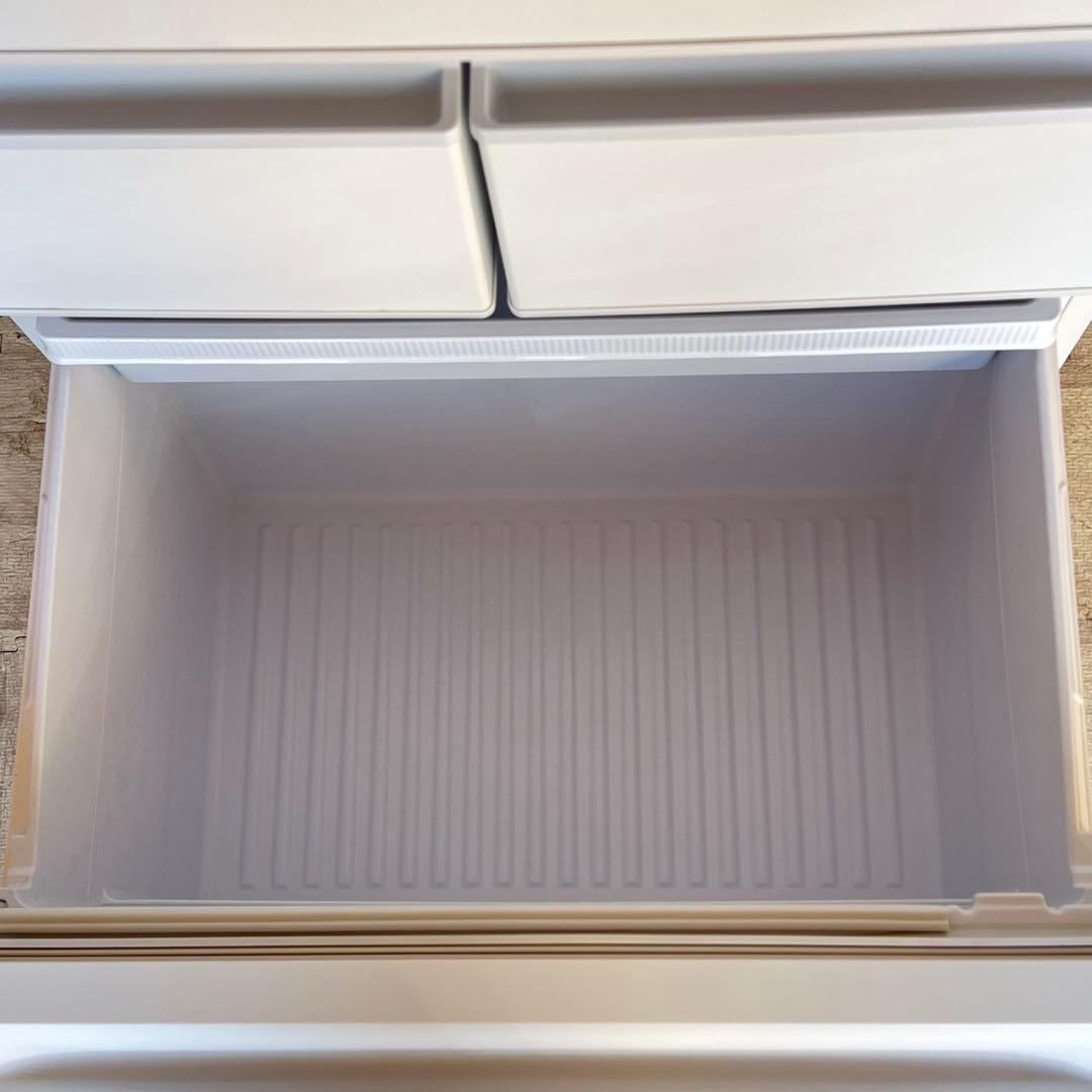 配送設置無料　SHARP 両開き5ドア冷蔵庫　24年製　自動製氷機付