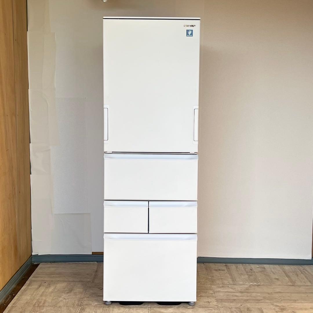 配送設置無料　SHARP 両開き5ドア冷蔵庫　24年製　自動製氷機付