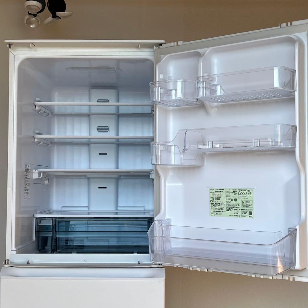 配送設置無料　SHARP 両開き5ドア冷蔵庫　24年製　自動製氷機付