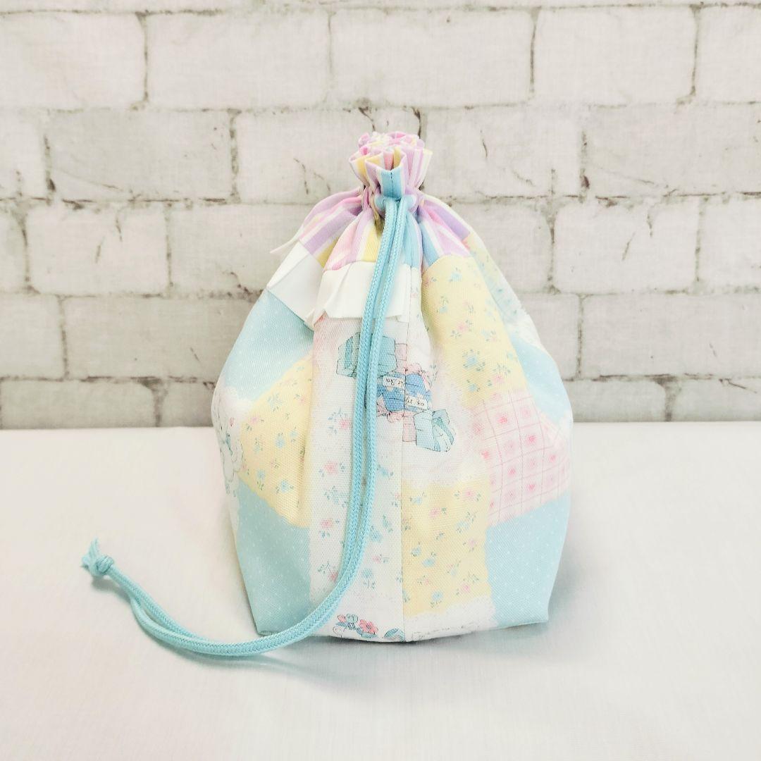 保冷保温弁当袋　給食3点セット　ゆめかわねこちゃん　歯ブラシコップ袋ランチマット