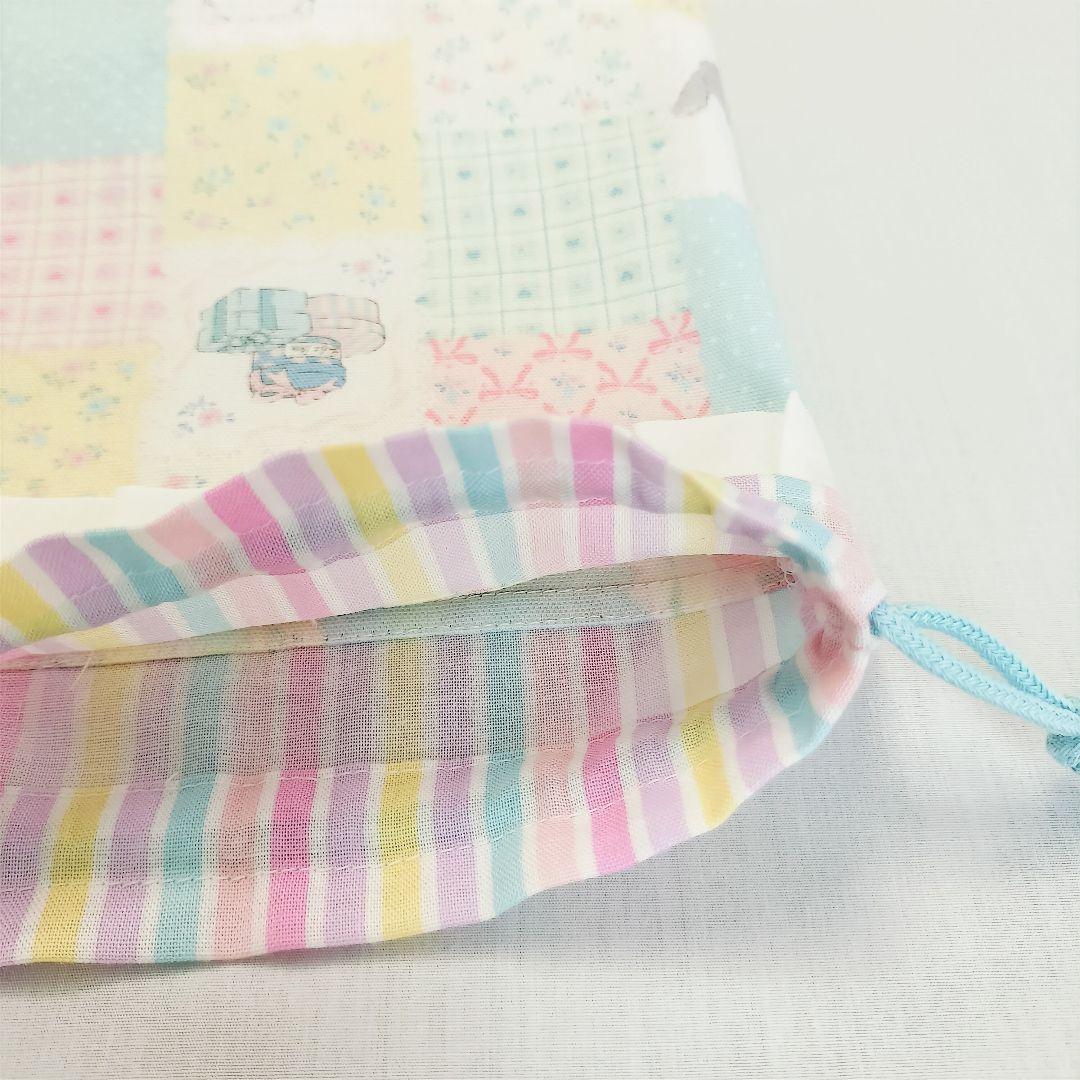 保冷保温弁当袋　給食3点セット　ゆめかわねこちゃん　歯ブラシコップ袋ランチマット