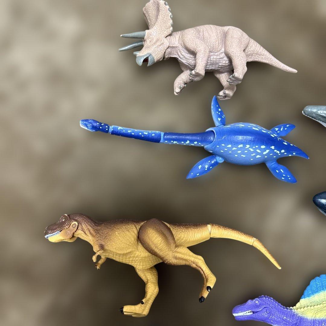 アニア　恐竜など　18個セット