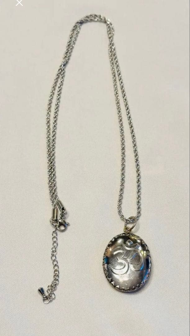 シヴァ神様　ネックレス　ペンダント　ヒンドゥー教　オーム　藤井風さん