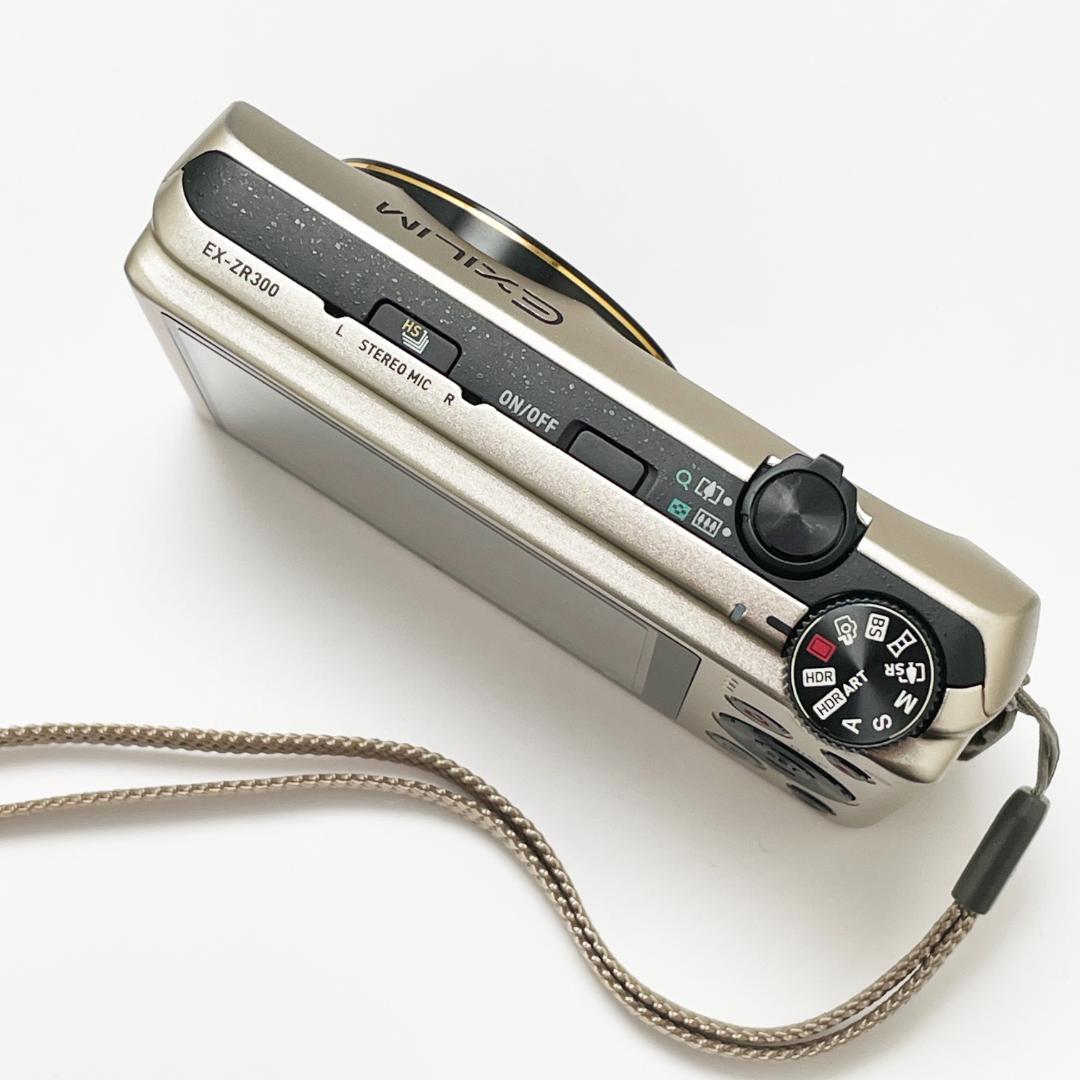 特価 きれい CASIO EXILIM EX-ZR300 24mm 広角レンズ