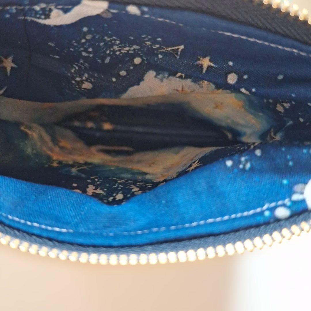 激レアポメラニアンパネル生地　ハンドメイド　フラットポーチ