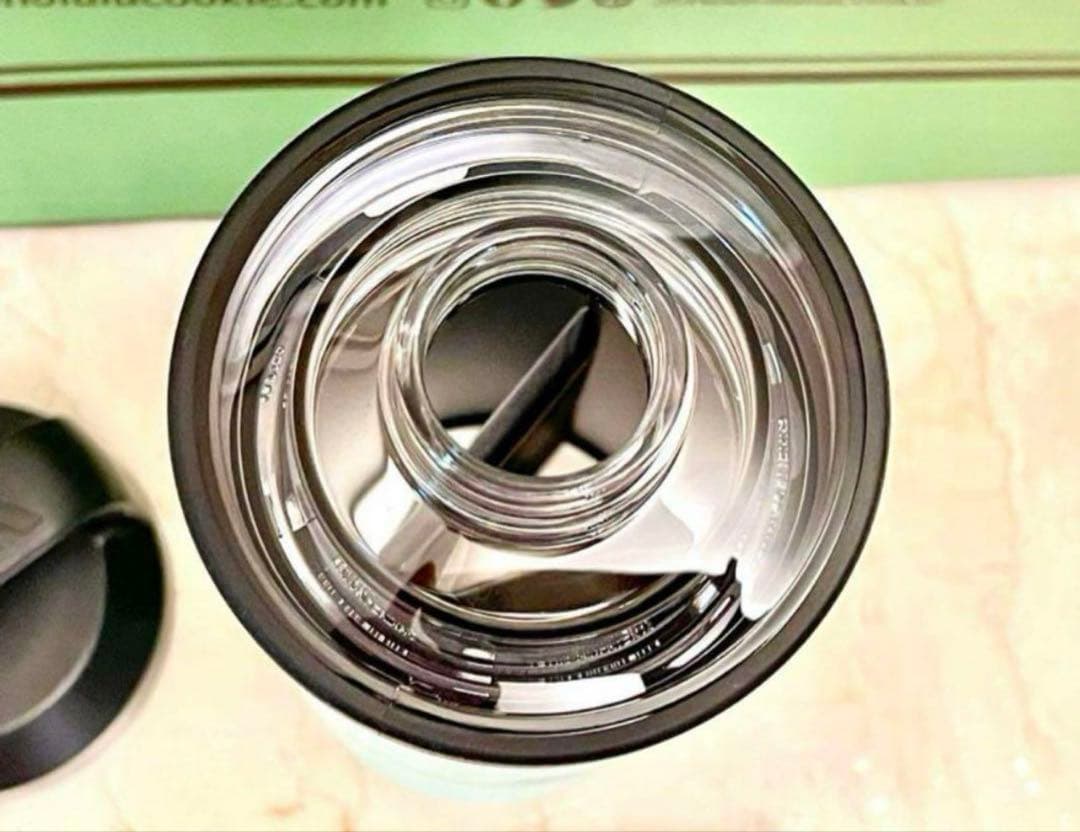 【新品未使用】ホノルルクッキーYETIタンブラー水筒ボトルイエティ日本未発売