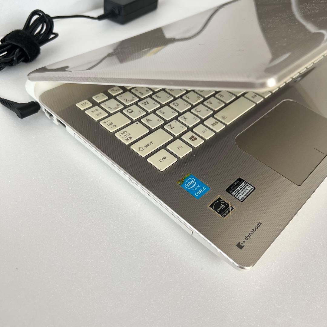 dynabook T75 PT75NGS-BHA3ノートパソコン ジャンク品