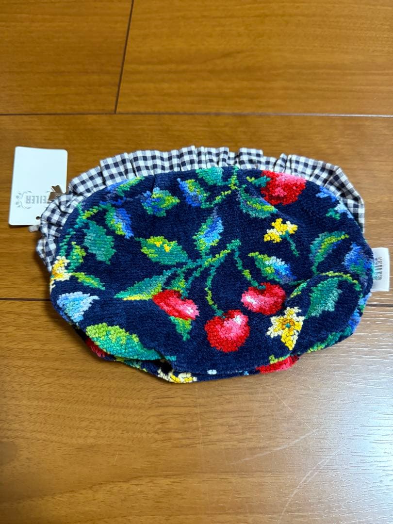 「美品」新品未使用　フェイラー　刺繍ポーチ 花とさくらんぼ