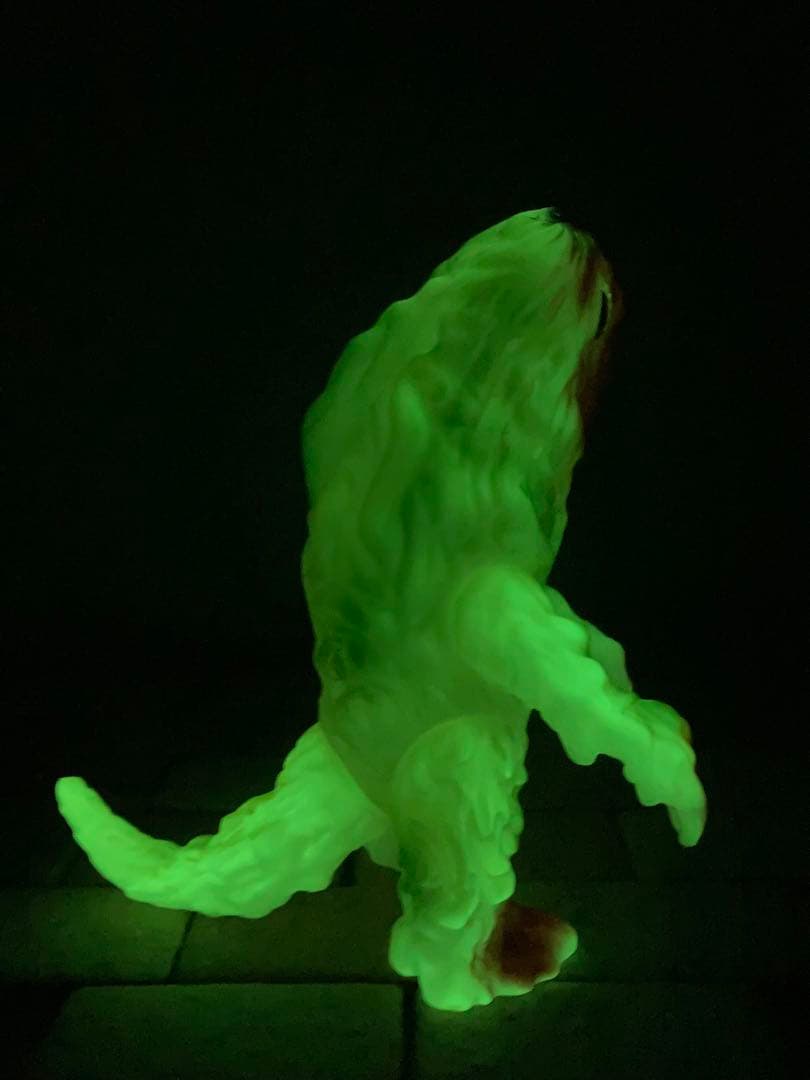 ブルマァク復刻ヘドラ蓄光レトロ