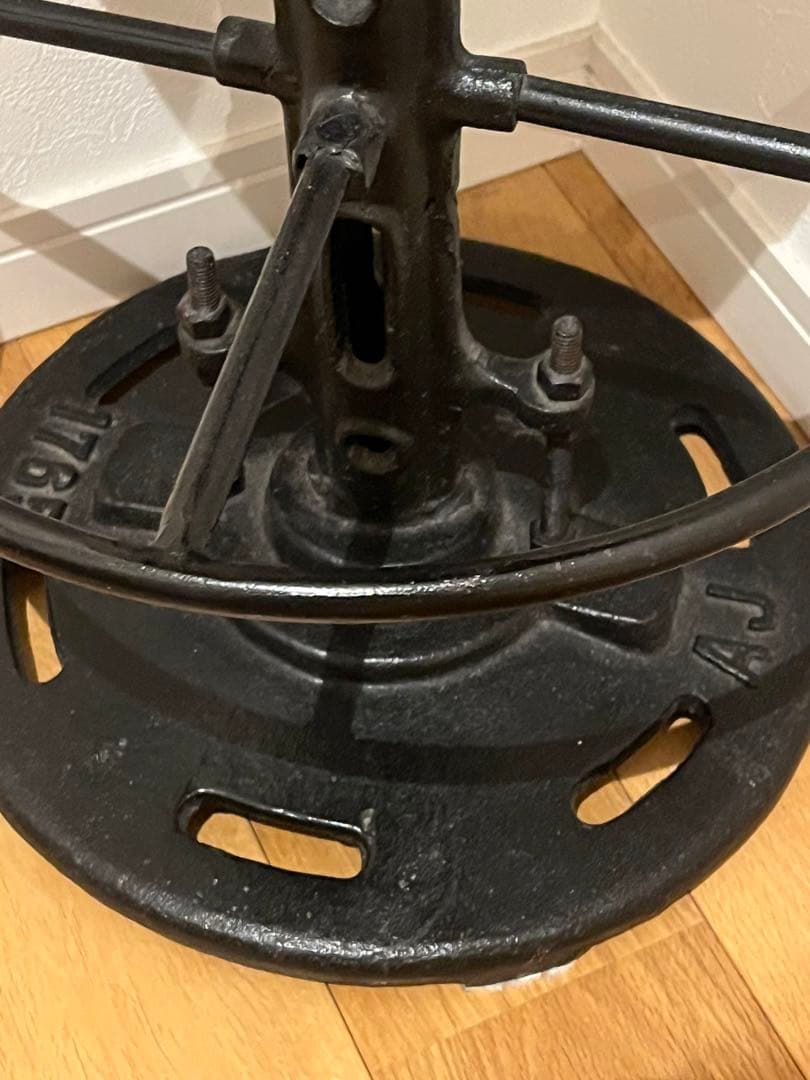 ヴィンテージ カウンタースツール