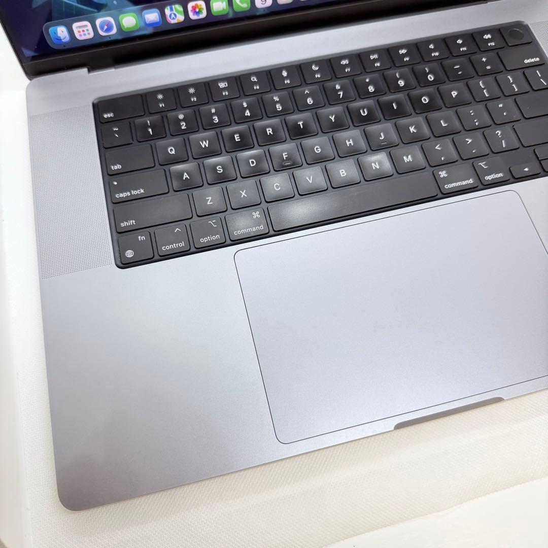 美品 Macbook Pro 16インチ M1 Pro 512GB 32GB